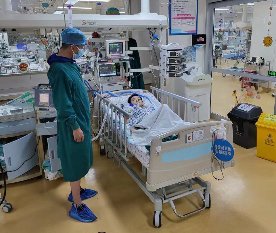 汉川市跨省救护车出租公司